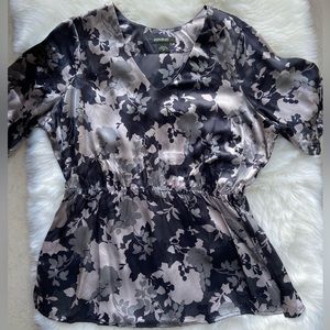 Eddie Bauer ladies silk shirt sleeve shirt size 1X new without tags